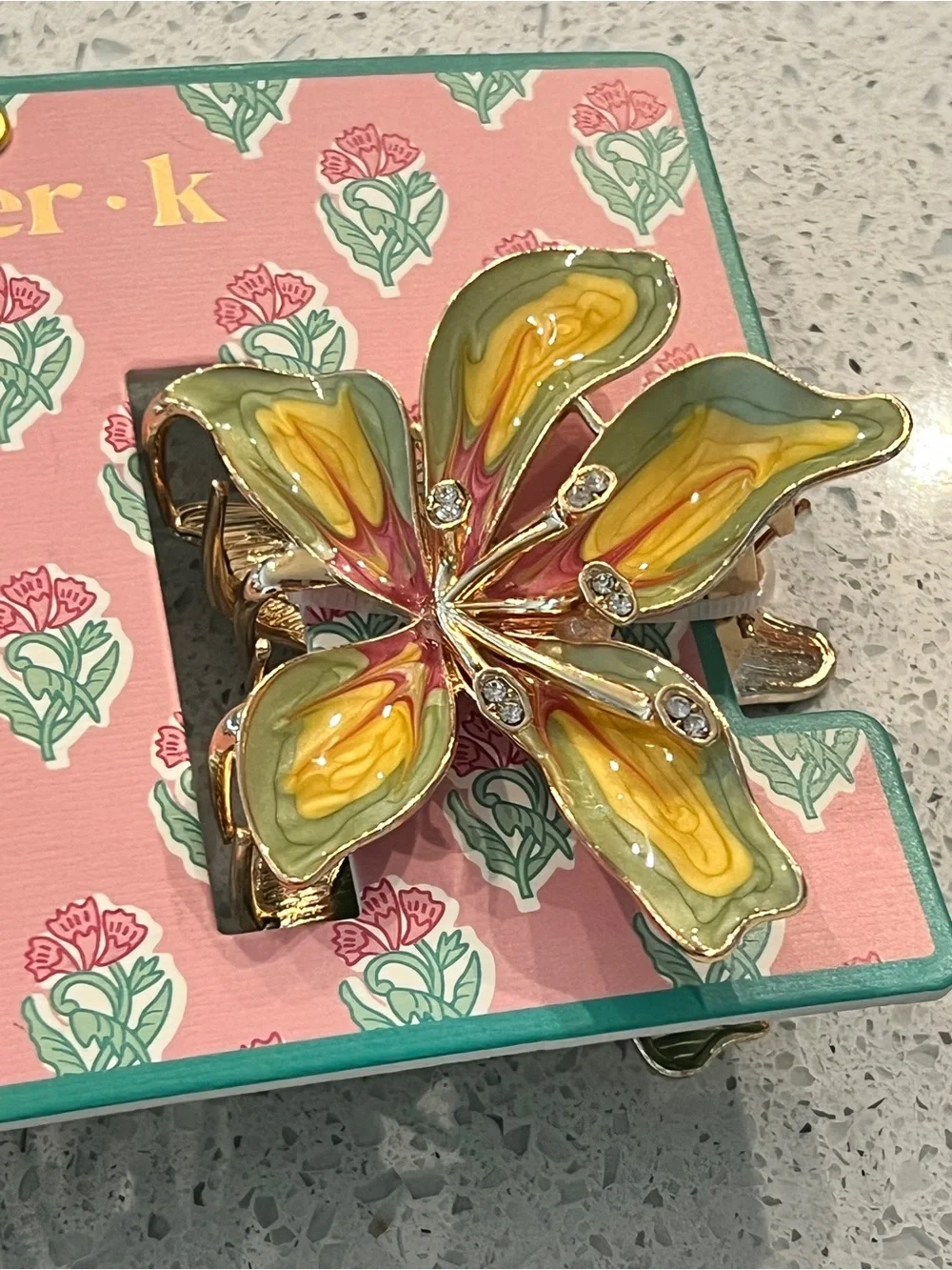 piper.k Floral hair clip in Yellow & Pink